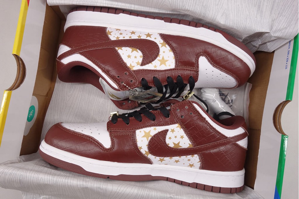 sb dunk low S*p*e stars barkroot brown