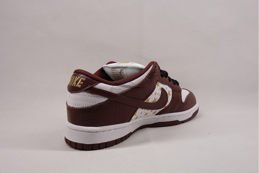 sb dunk low S*p*e stars barkroot brown