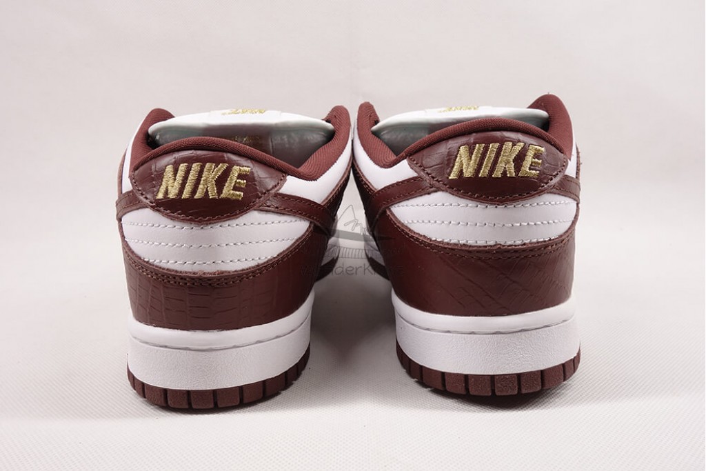 sb dunk low S*p*e stars barkroot brown